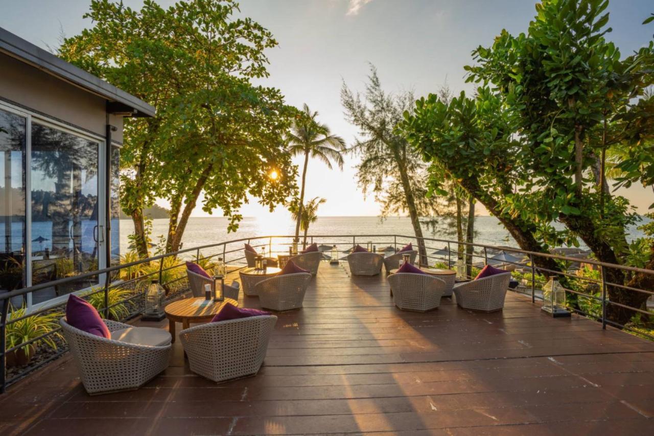 Moracea By Khao Lak Resort Dış mekan fotoğraf The Deck