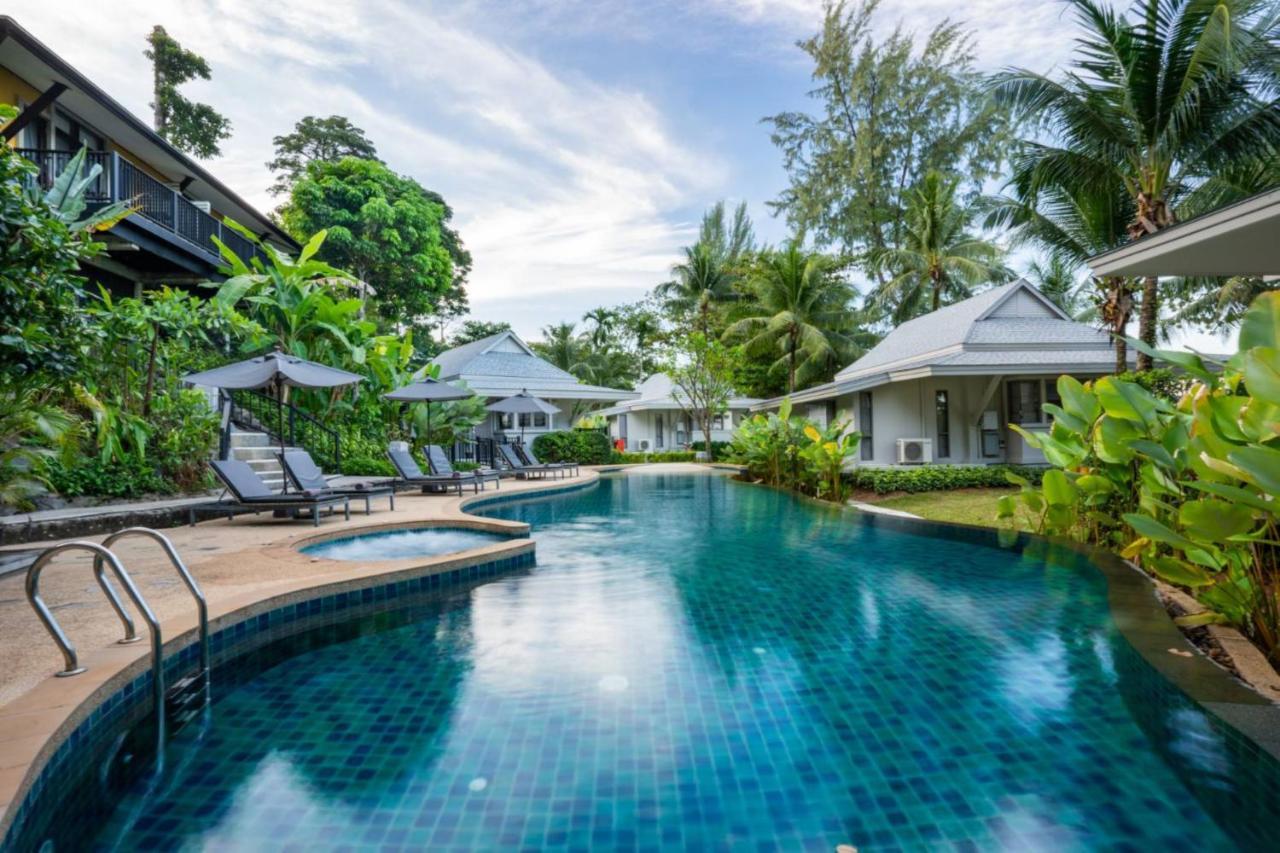 Moracea By Khao Lak Resort Dış mekan fotoğraf The swimming pool at the resort